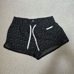 Vuori drawstring shorts